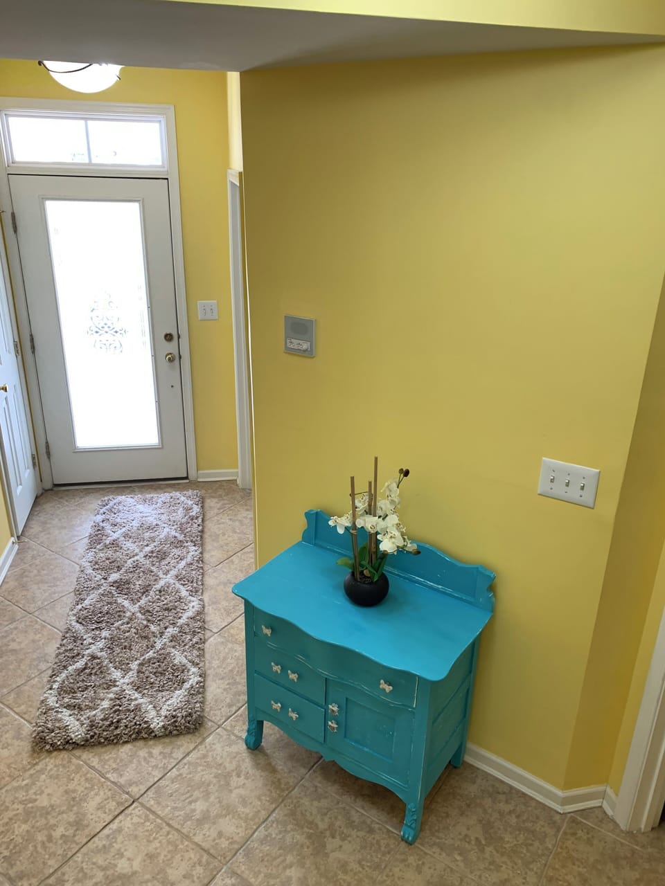 Large Foyer entry.