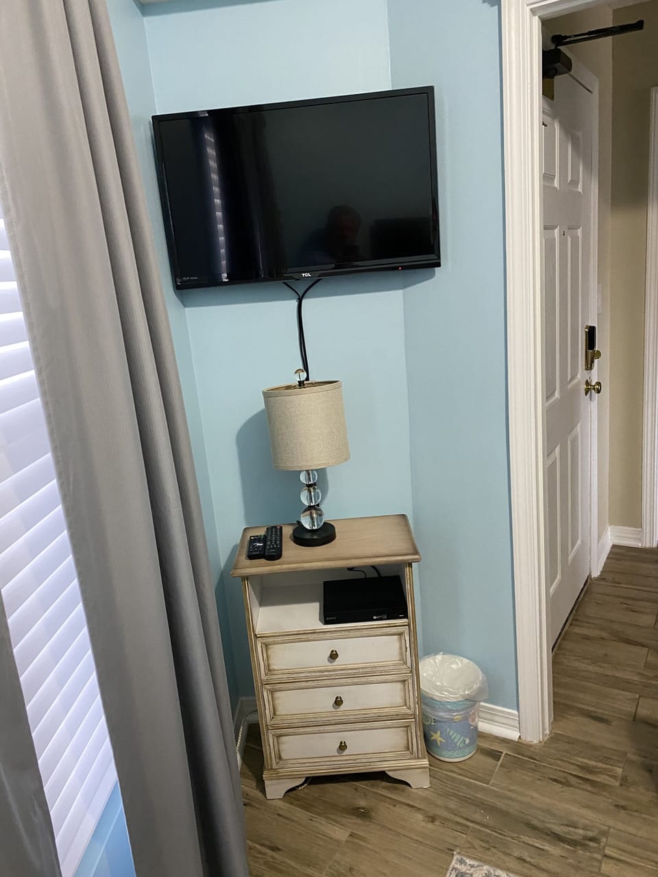 Bunk room