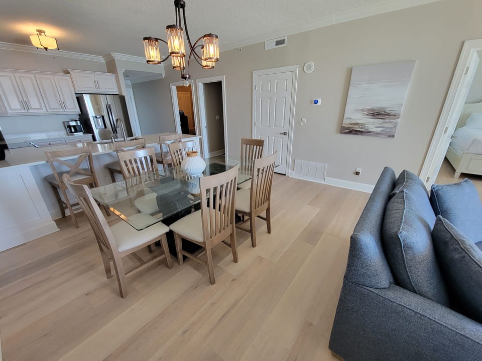 Dining Room Table With Six Chairs