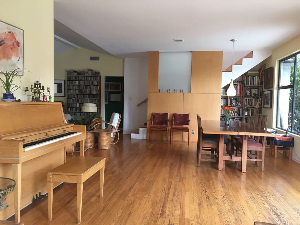 Dining room viewed from kitchen
