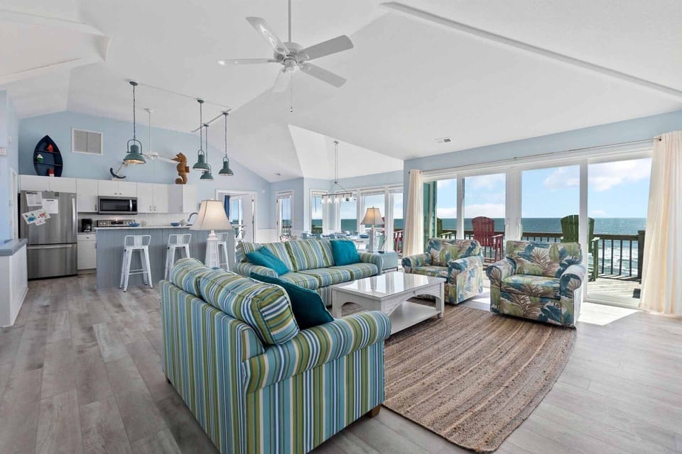 Surf-or-Sound-Realty-589-Mystic-Wind-Great-Room-2