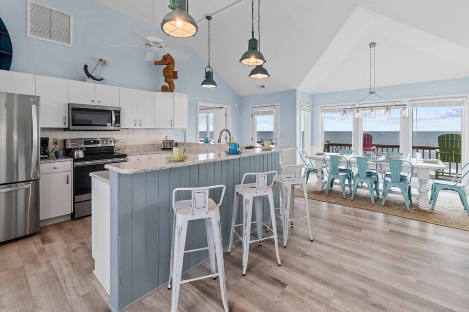 Surf-or-Sound-Realty-589-Mystic-Wind-Kitchen-1