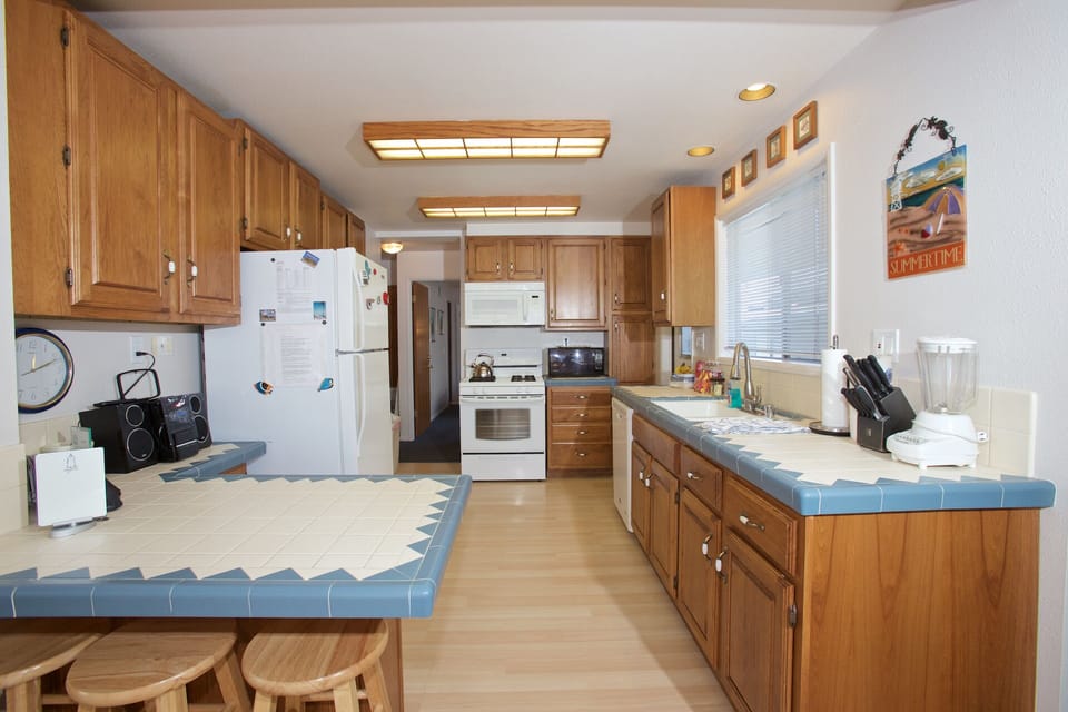 Downstairs kitchen