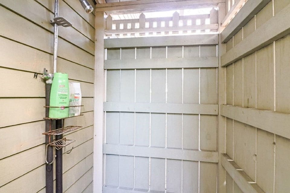 outside shower