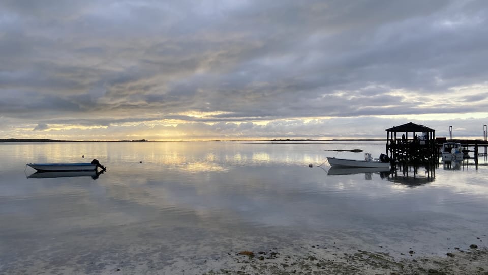 Sunset along the bay.