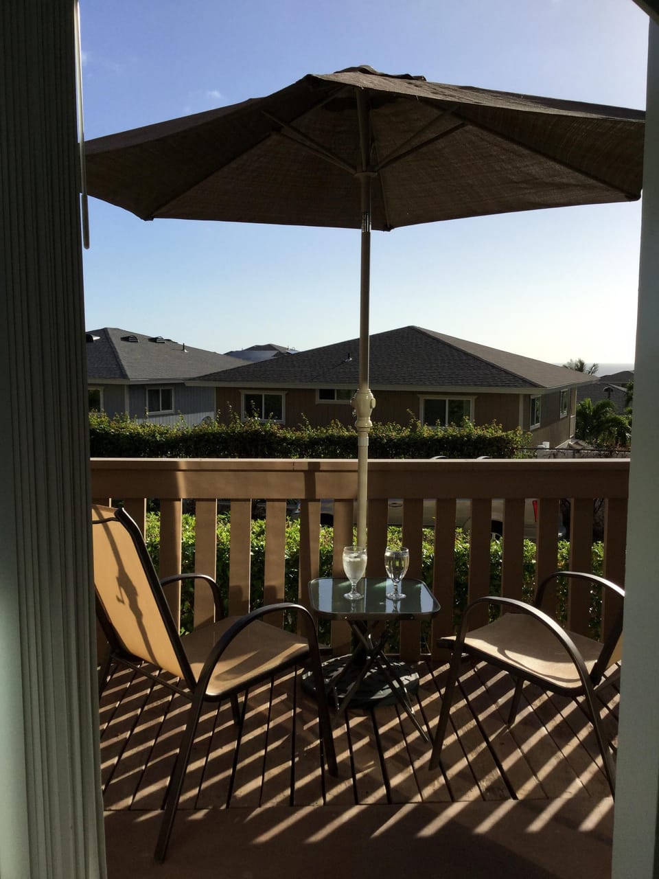 Lanai, makai side