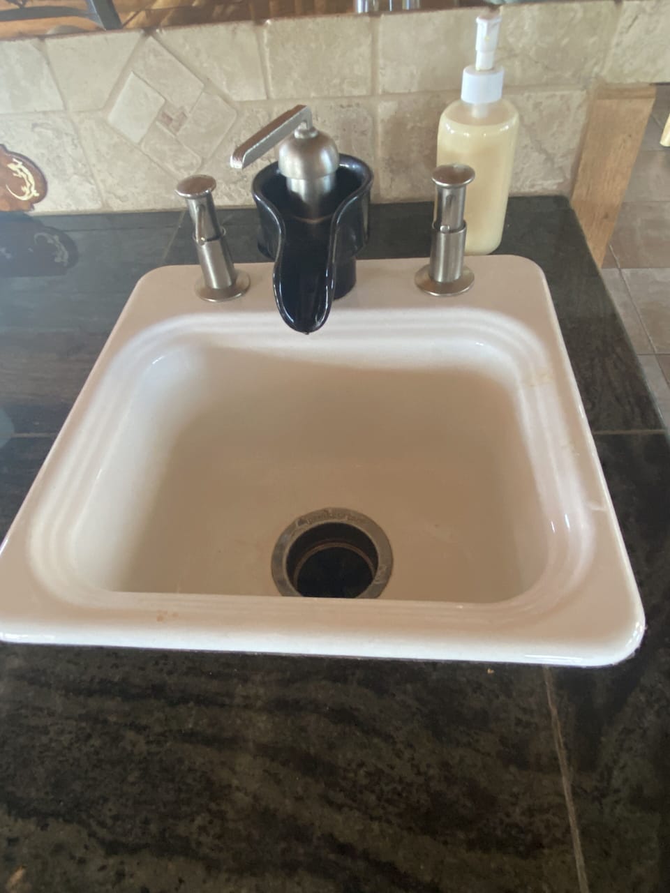 Small Vegetable Sink in Kitchen
