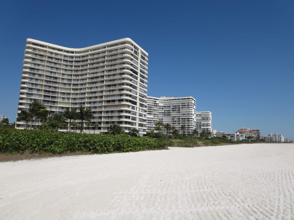 11th Floor Overlooking Tiger Tail Beach with views of 31 Acre Nature Preserve.
