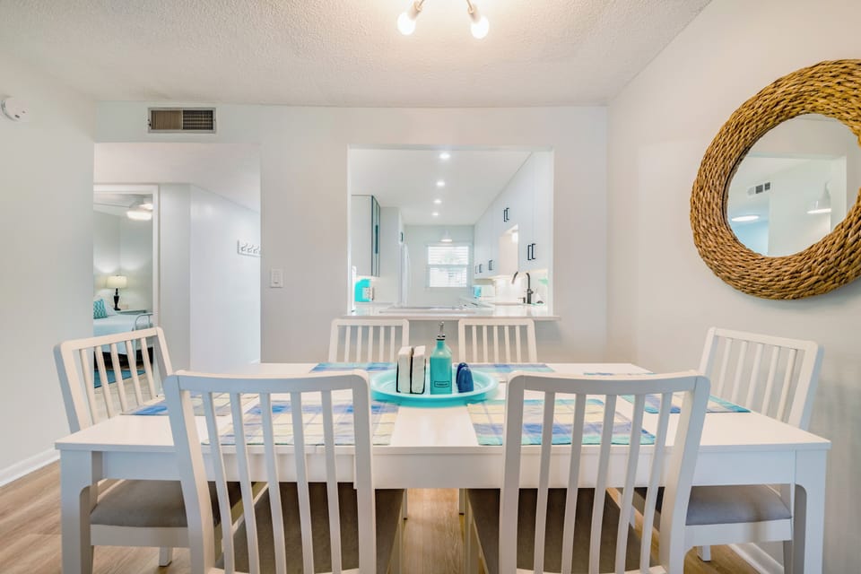 Dining table seats 6 guests.