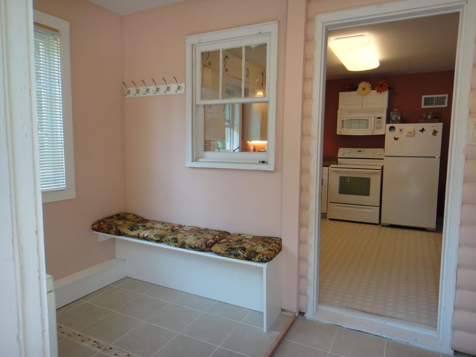 Laundry Room to Kitchen