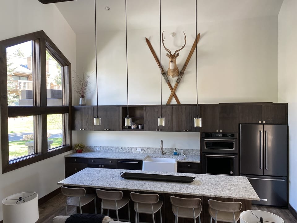 Kitchen and Bar