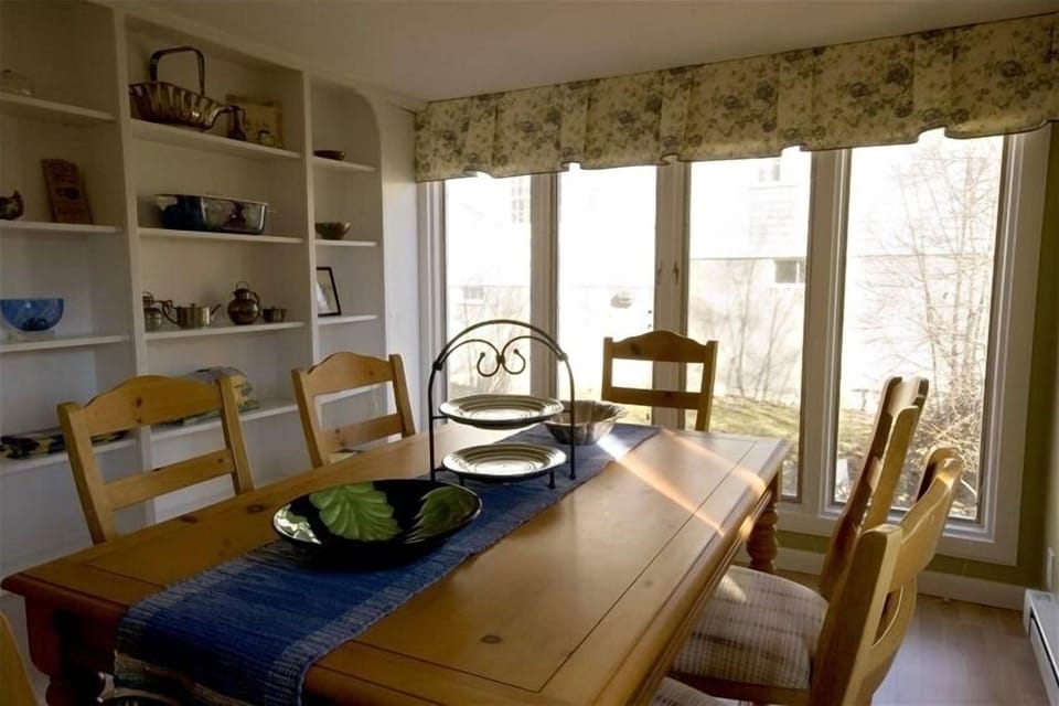 The dining room. It's even better with food.