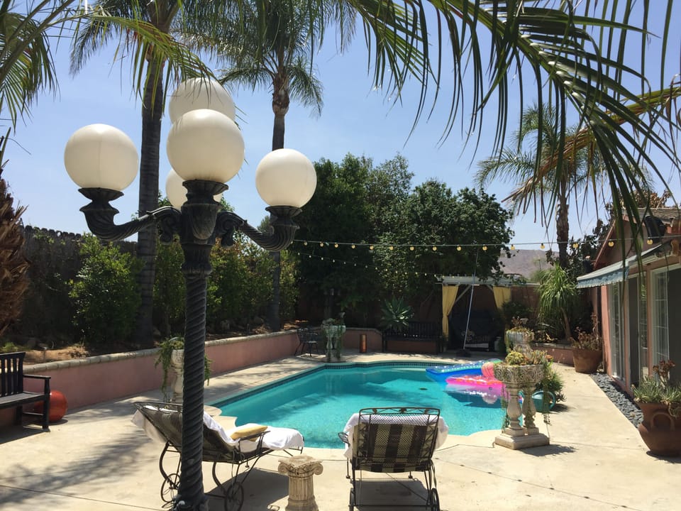 Private, relaxing, backyard space