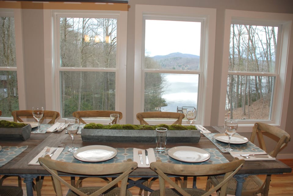 Dining view of lake and mountains