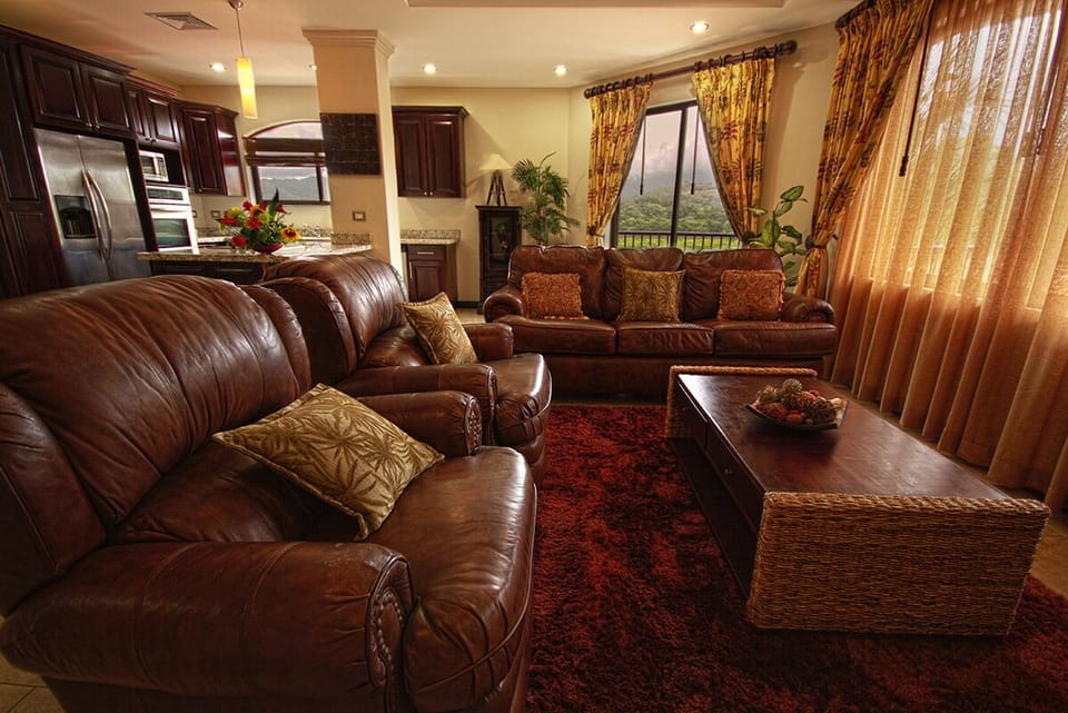 Living room - Kitchen