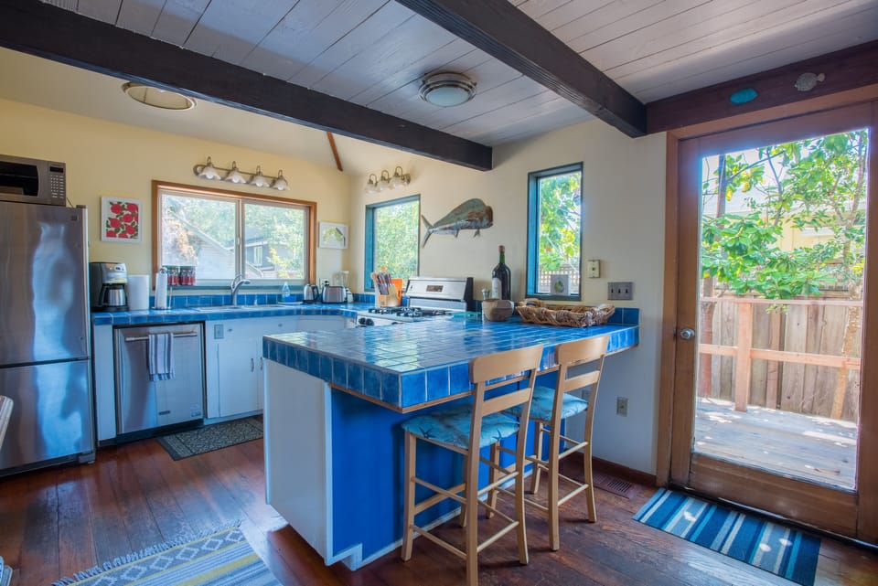 Breakfast bar