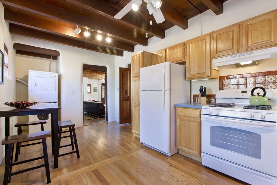 Fully Outfitted Kitchen