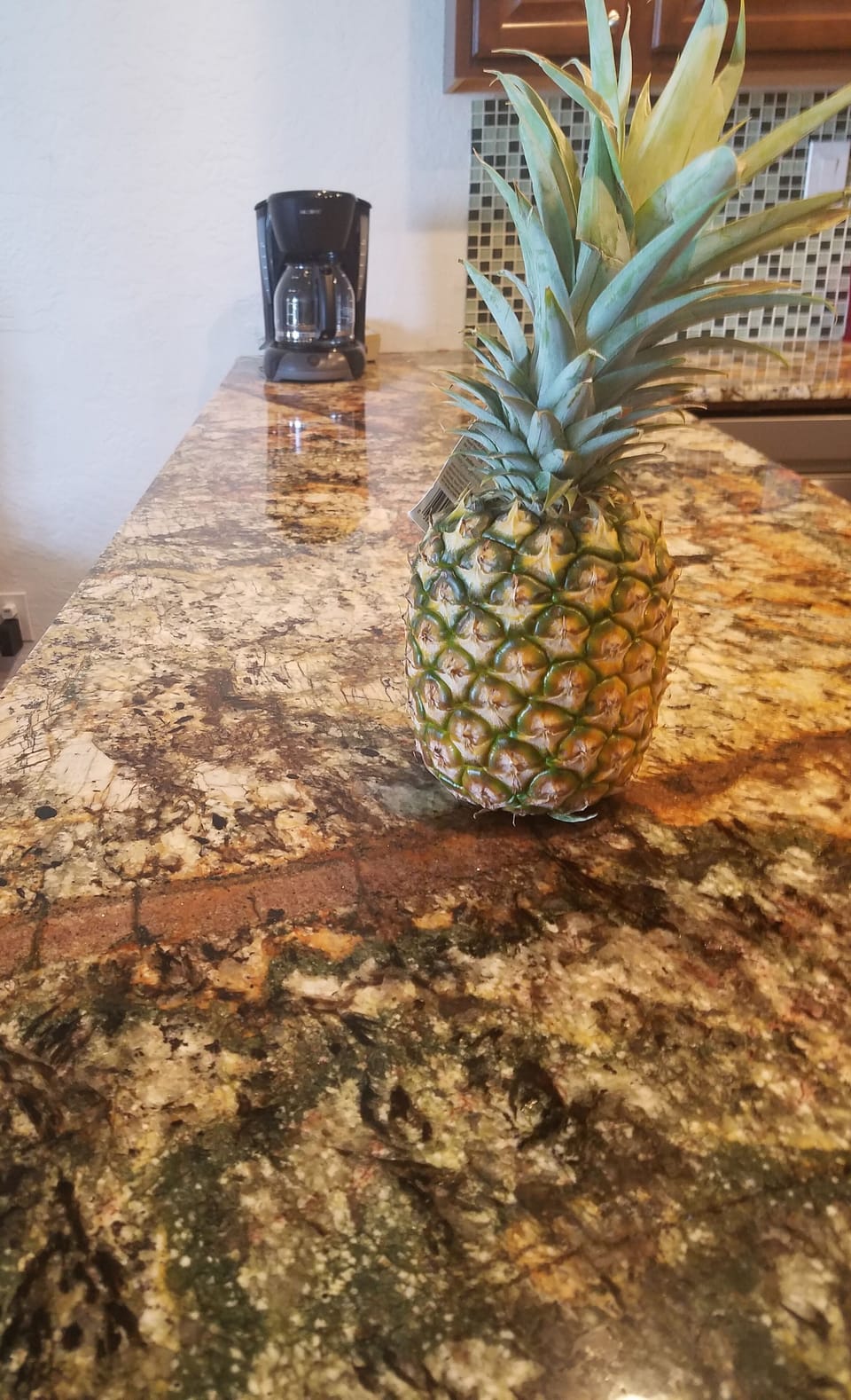 1 Bed Oceanfront:Go to Sleep With the Sound of Waves! Apartment in Kaanapali