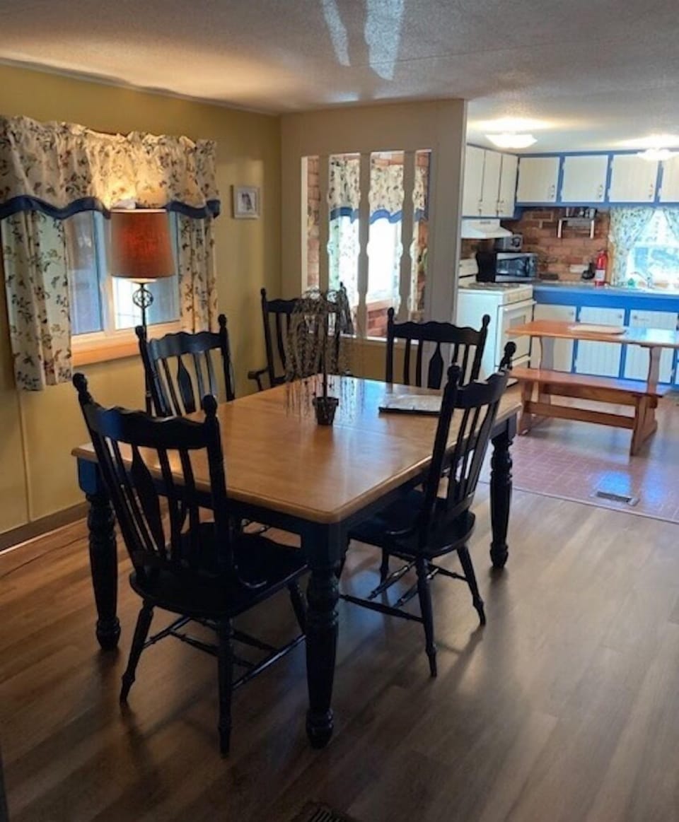 Dining Room next to the Kitchen, Open Floor Plan