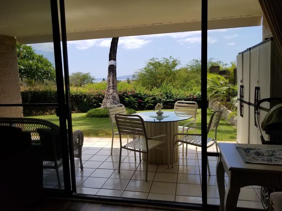 Experience the peace and quiet while relaxing on my private spacious lanai.