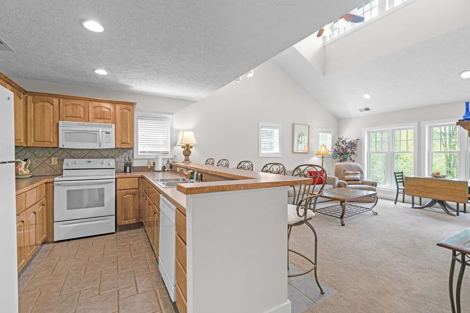 Kitchen--- Open Floor Plan