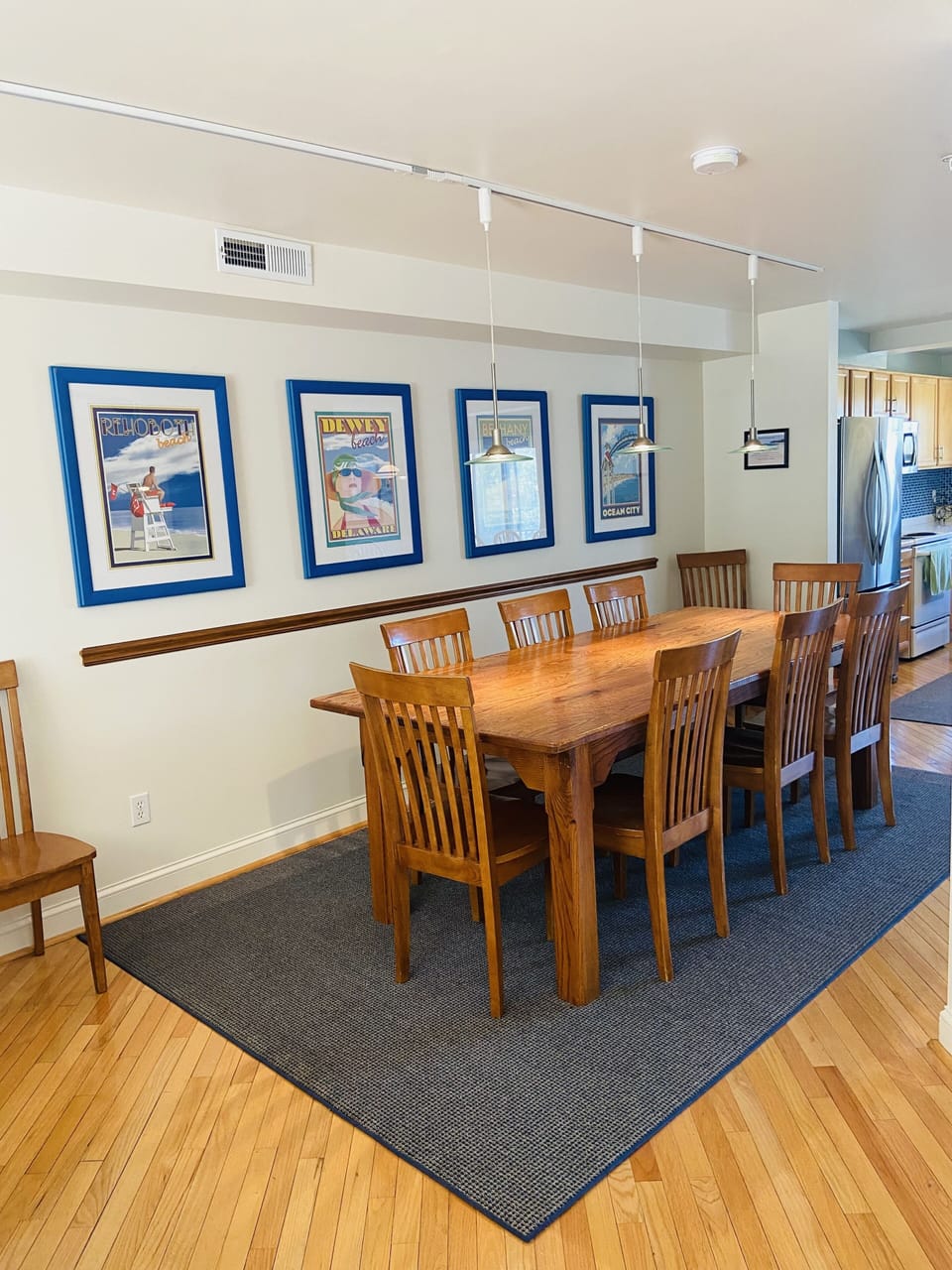 Dining room table