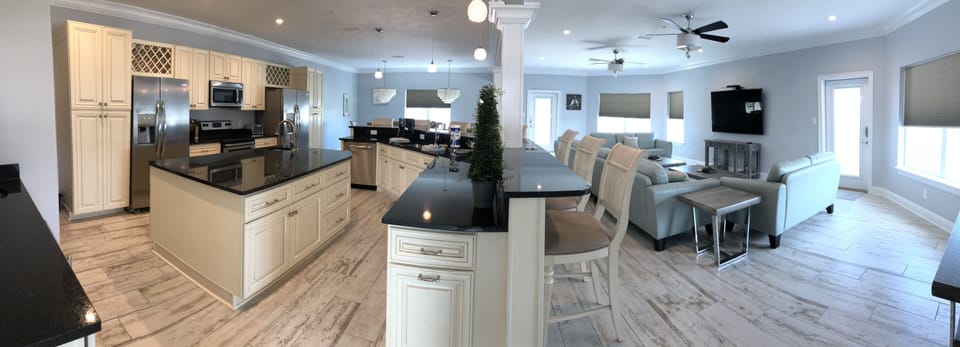 Large living room and kitchen