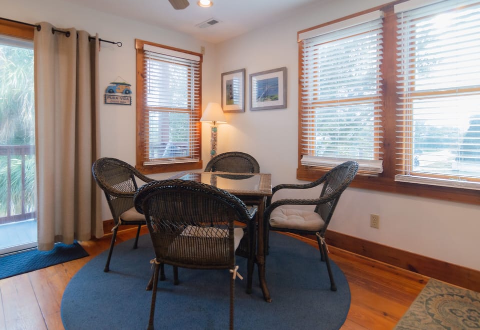 Game or extra dining table 