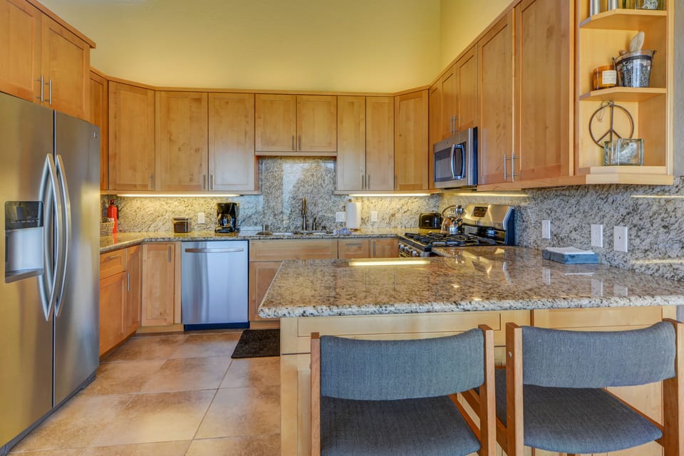 Another view of the kitchen