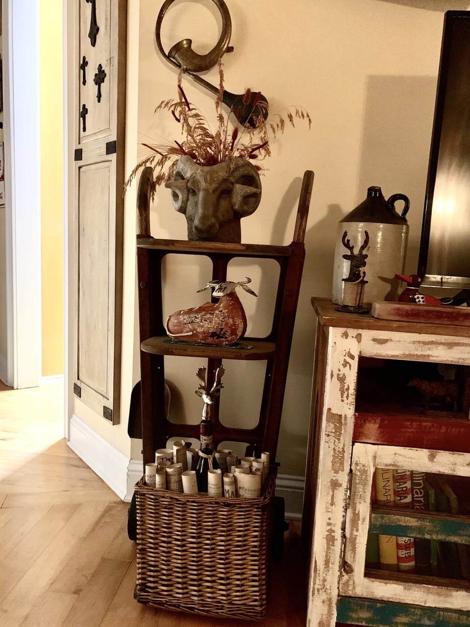 Folk Art through out the House!!!