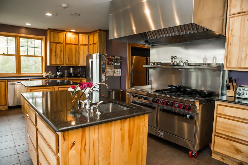 6 Burner stove, 2-foot griddle and double ovens...
