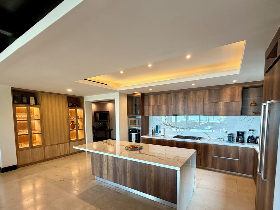 Brand new renovation.  Professional photos coming soon.