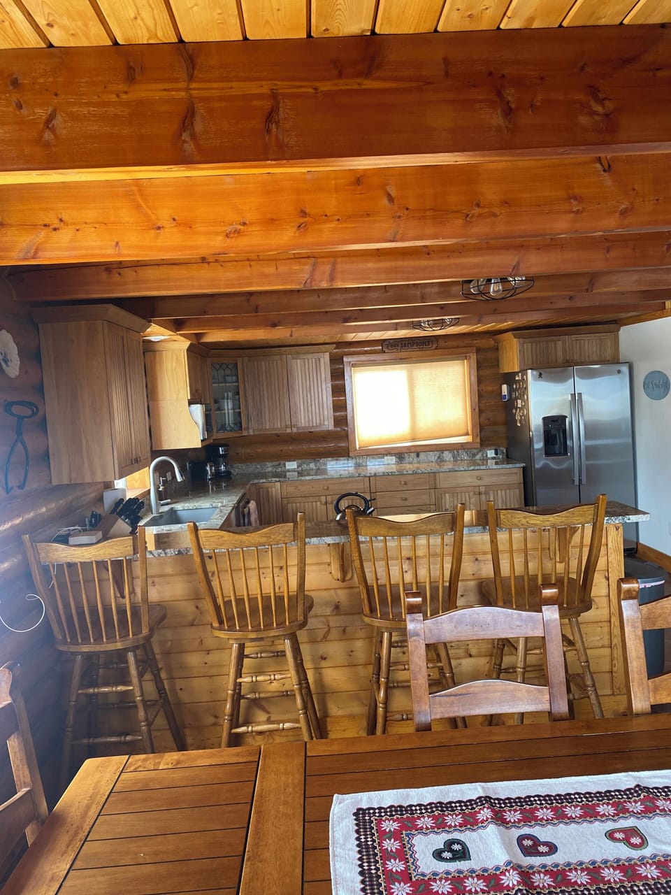 Kitchen Bar
