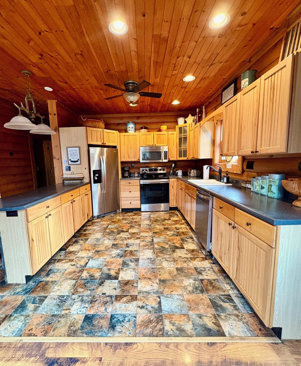 Beautiful open kitchen- fully stocked