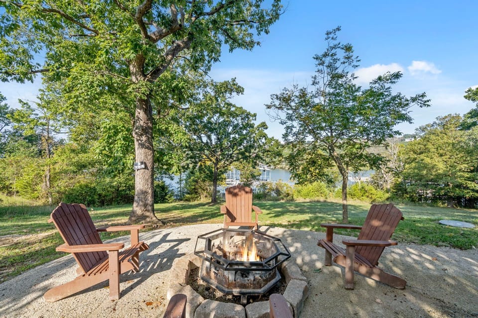 Firepit with free firewood