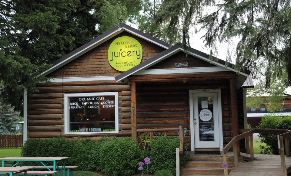 Fresh squeezed juicer half block away