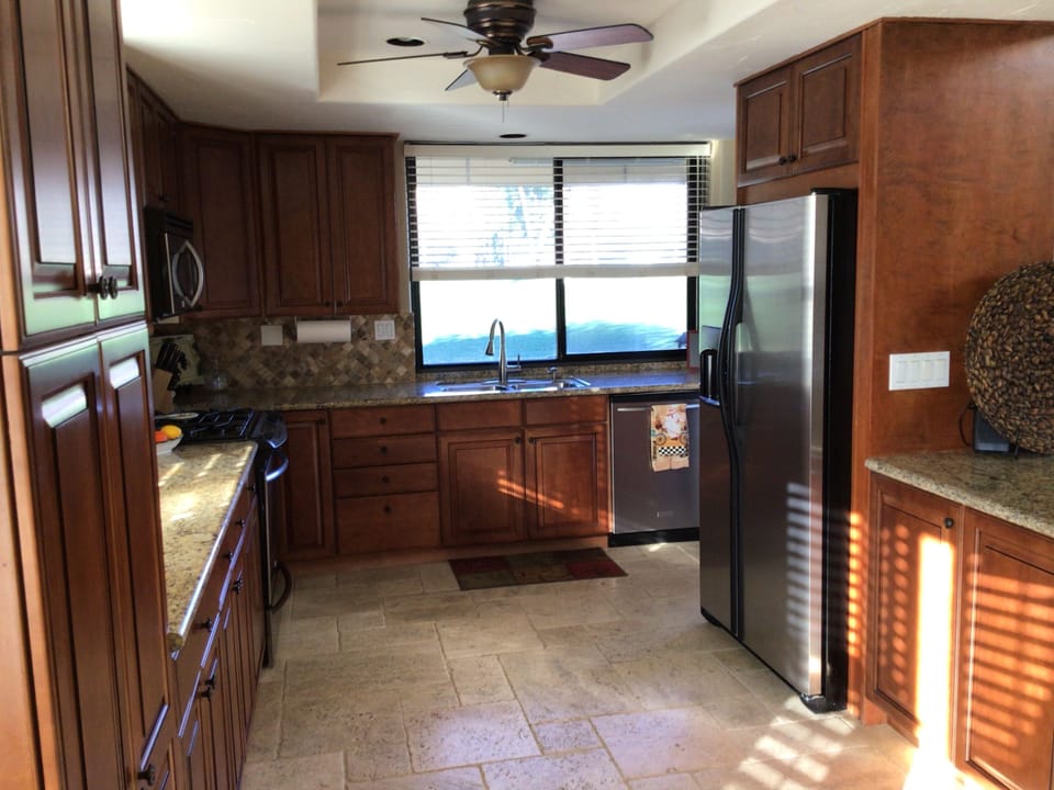 Golf course views from the kitchen 