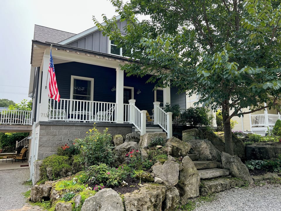 "Up South": 713 Jasmine Avenue, Lakeside.