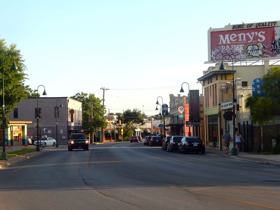 S. Alamo St. with unique shops, restaurants & bars (0.1 mile walk from our home)
