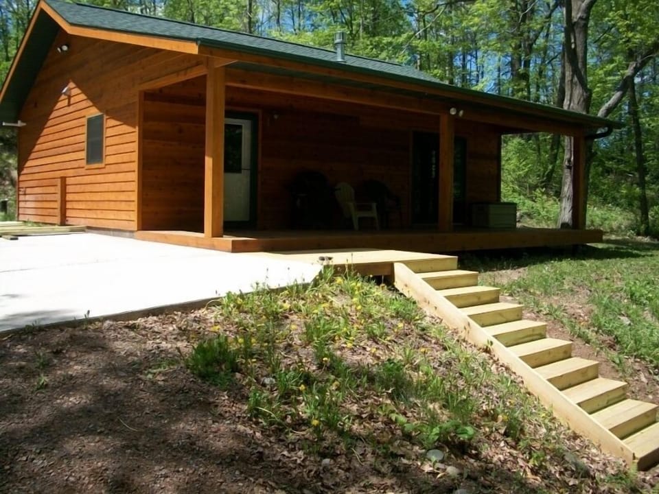 Front Porch and Steps to Fire Pit Area