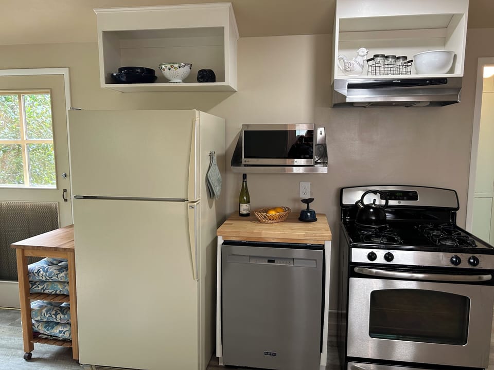 Kitchen and Door to back yard