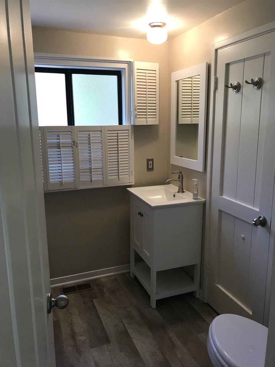 Main Bathroom