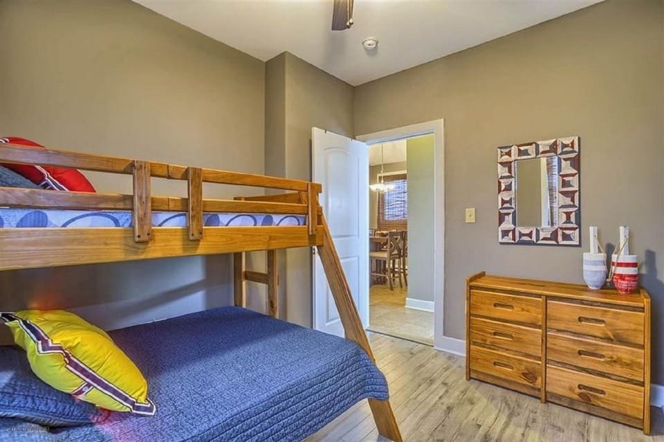 Bedroom 2nd Floor