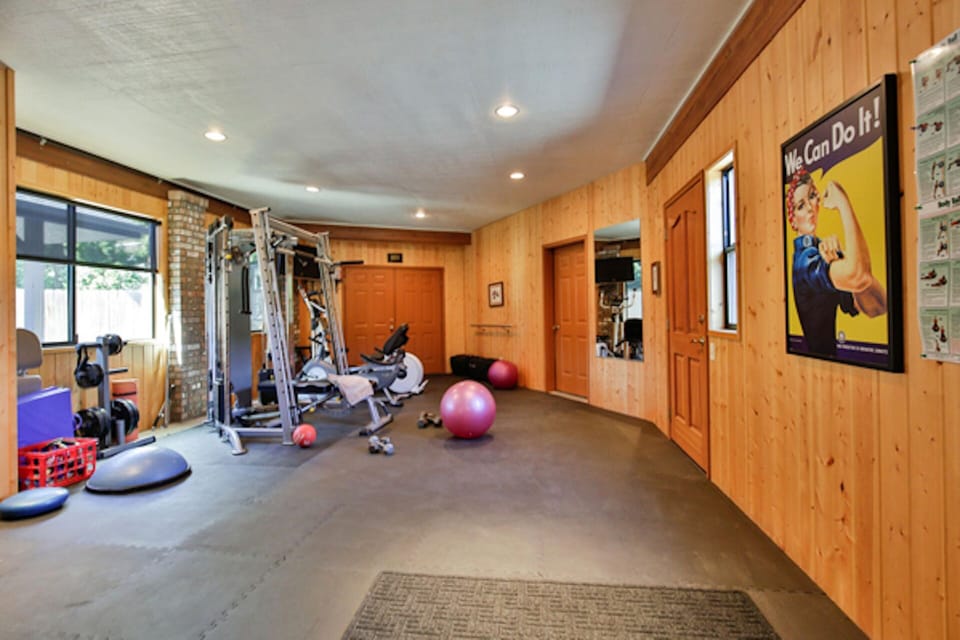 Full Gym!