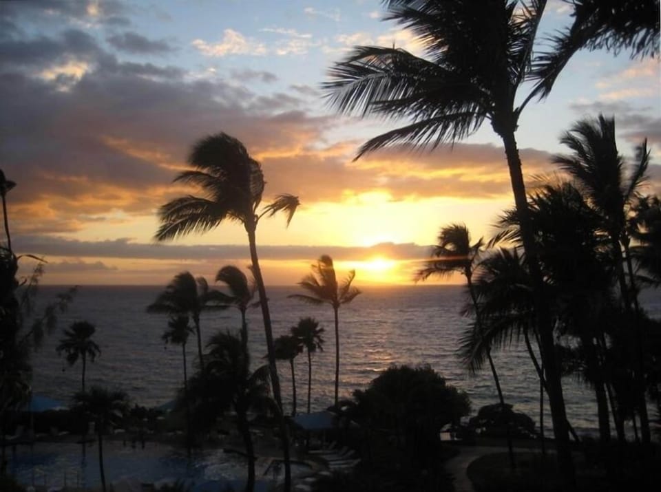 Stunning Sunsets in Maui