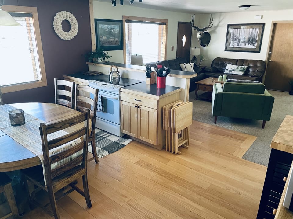 Kitchen/Living Room