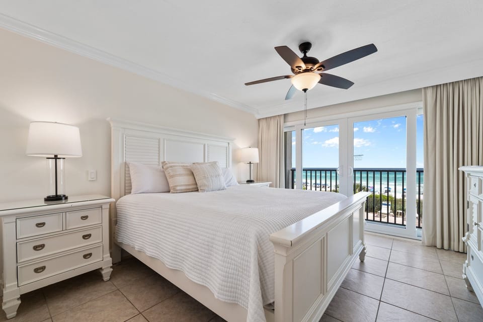Beautiful beach views from the large master bedroom. Balcony access.