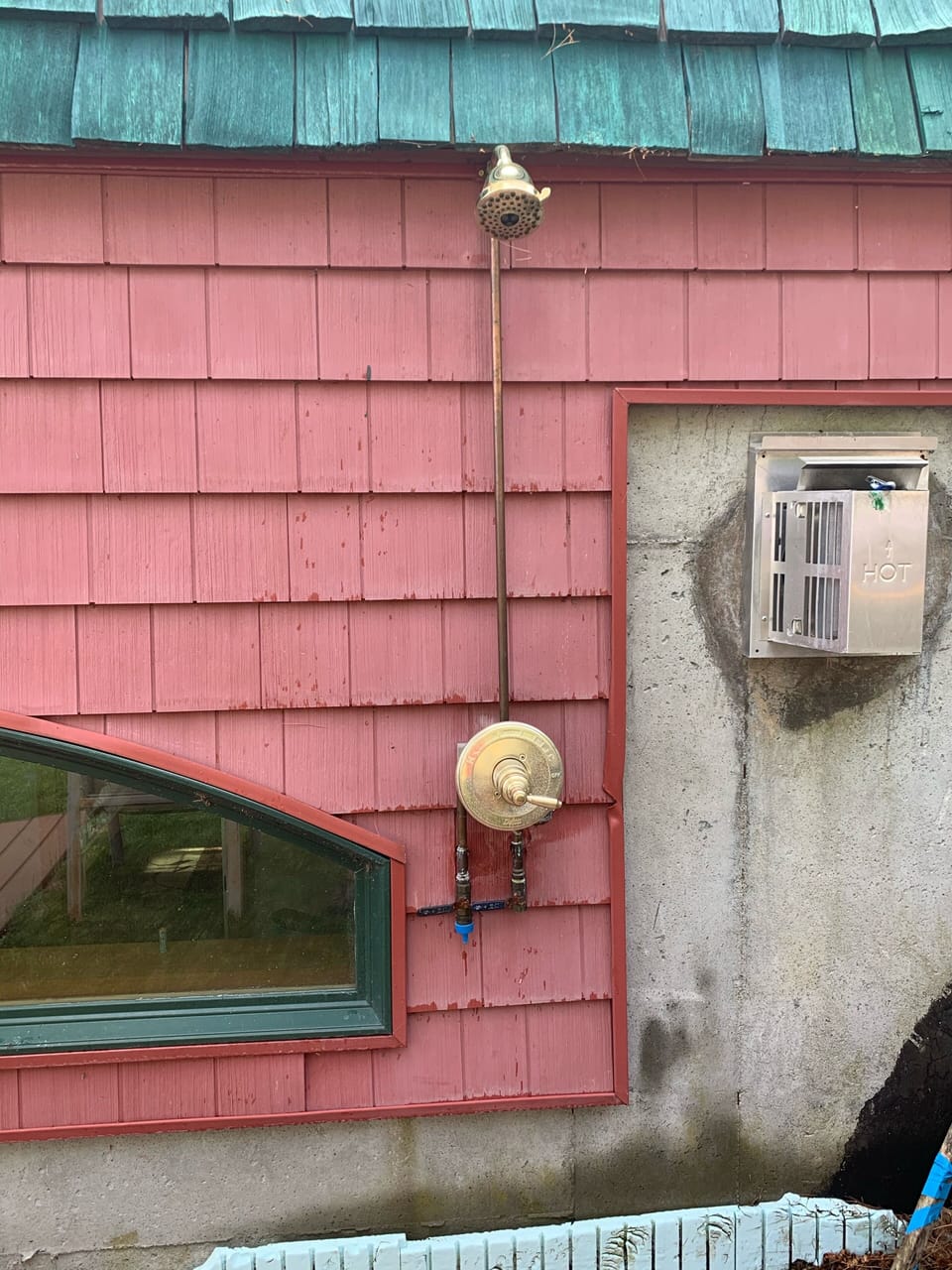 Outside shower - and foot wash