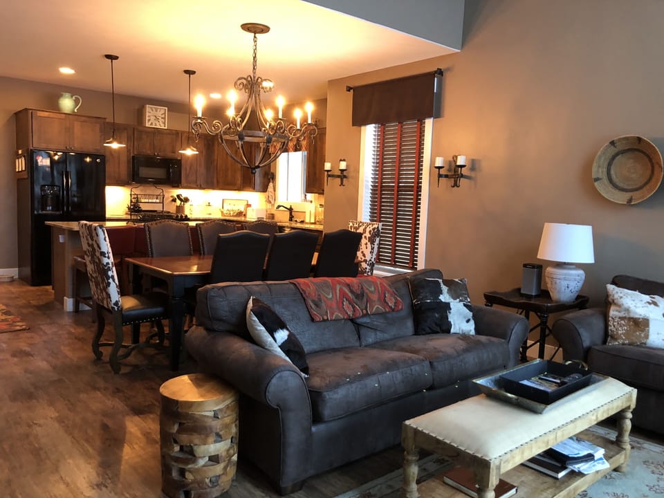 Great Room main level