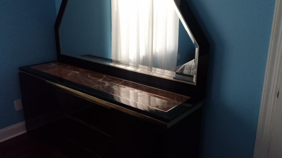 Apt A Bedroom 2 Drawer